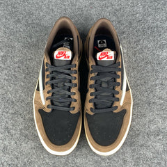 Travis Scott x Air Jordan 1 Low 'Mocha'