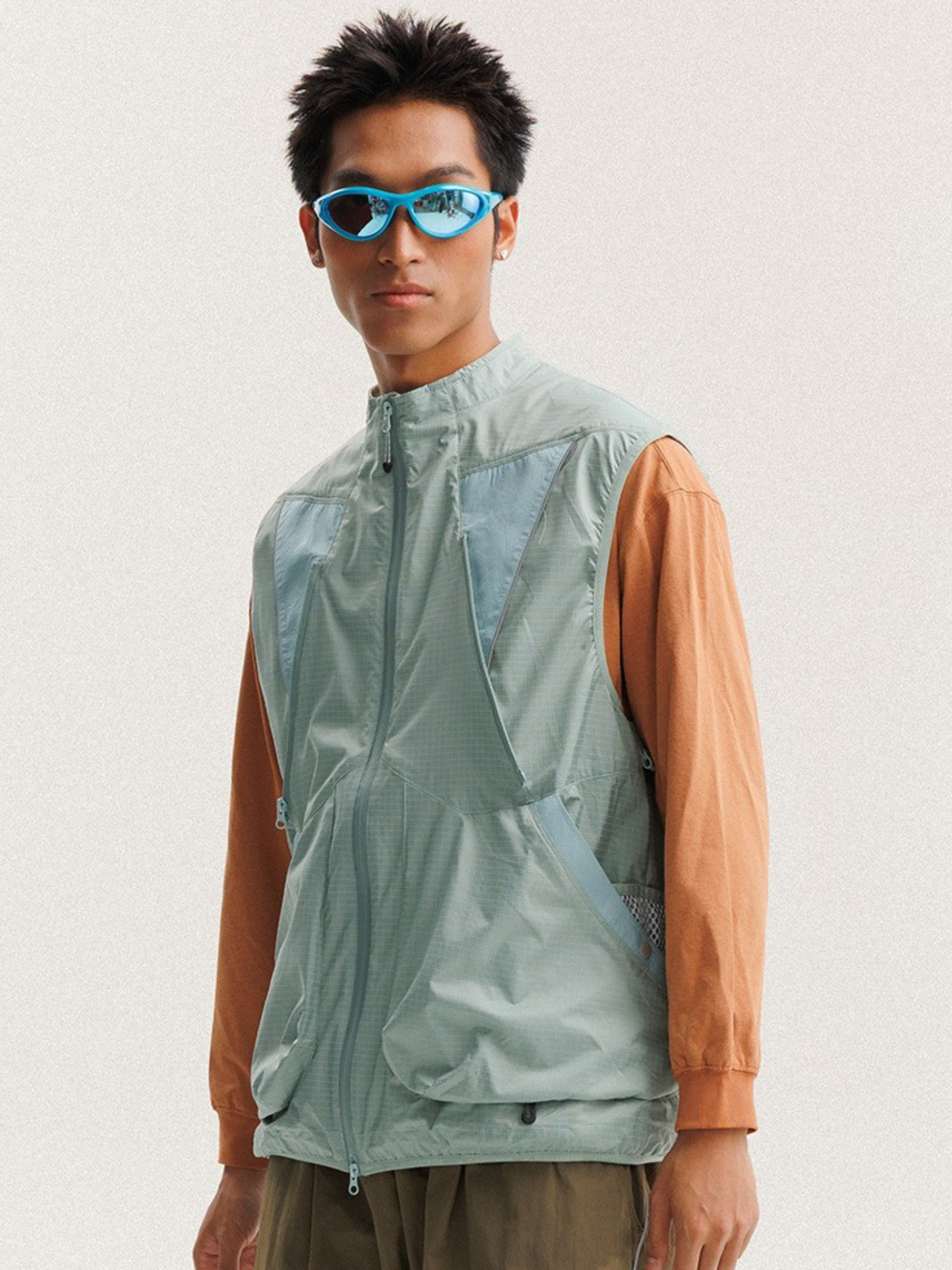 GT ONE - Water-Repellent Detachable Shell Jacket