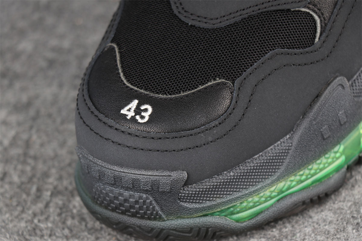 Balenciaga Wmns Triple S Clear Sole ‘Black Green'